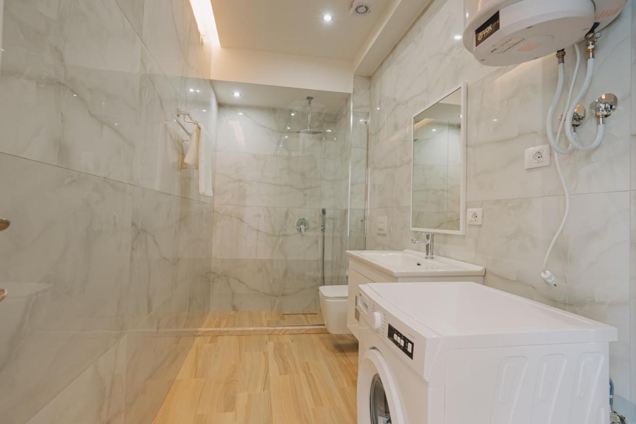Jd Luxury Apartments فلورا المظهر الخارجي الصورة